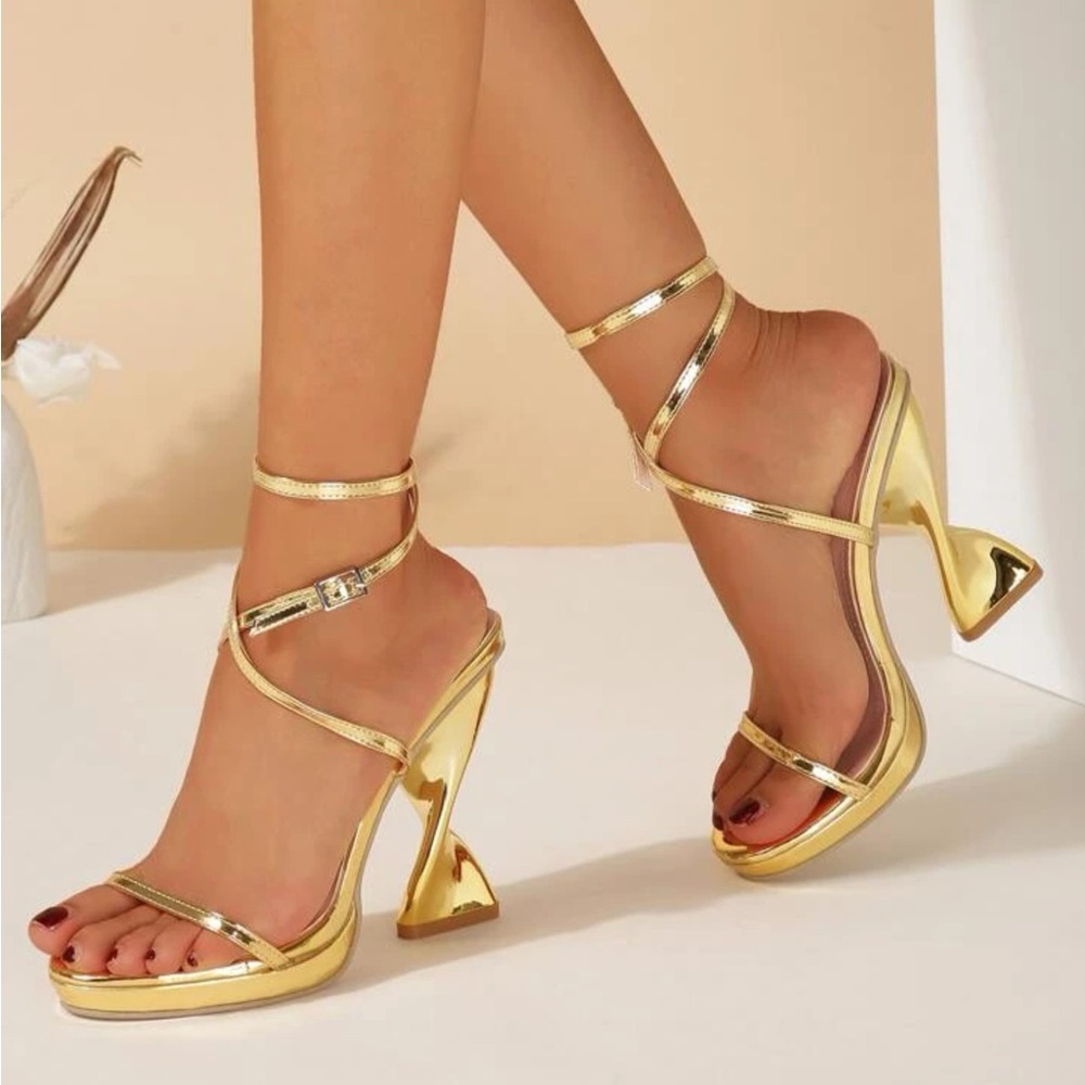 SHEIN Gold Size 7.5 Metallic Sculptural Heeled Ankle Strap Sandals